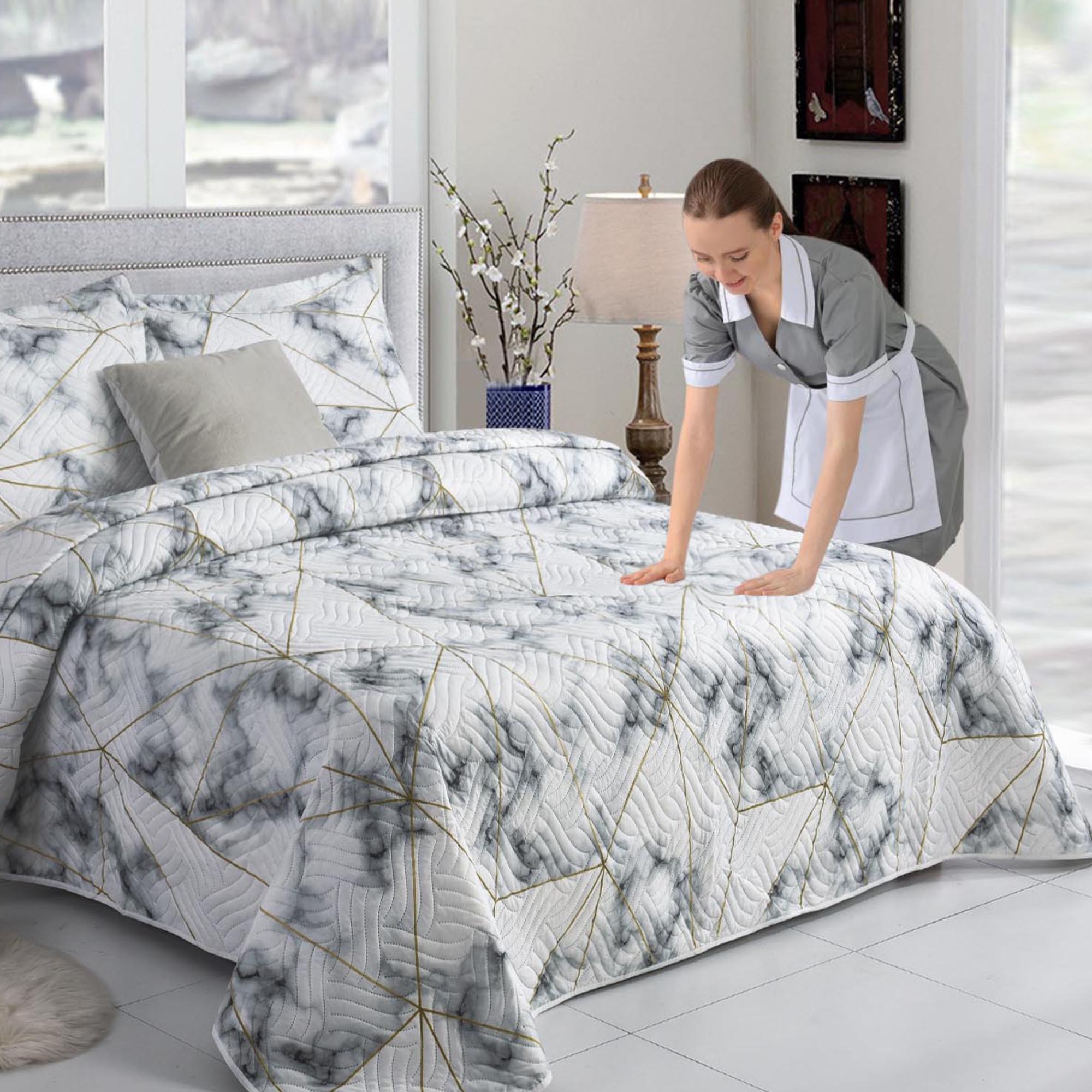 Luxury 3 Piece Bedding Set – Soft Microfibre Bedspread with Pillowcases | Lightweight & Cosy Bedspread-Milan