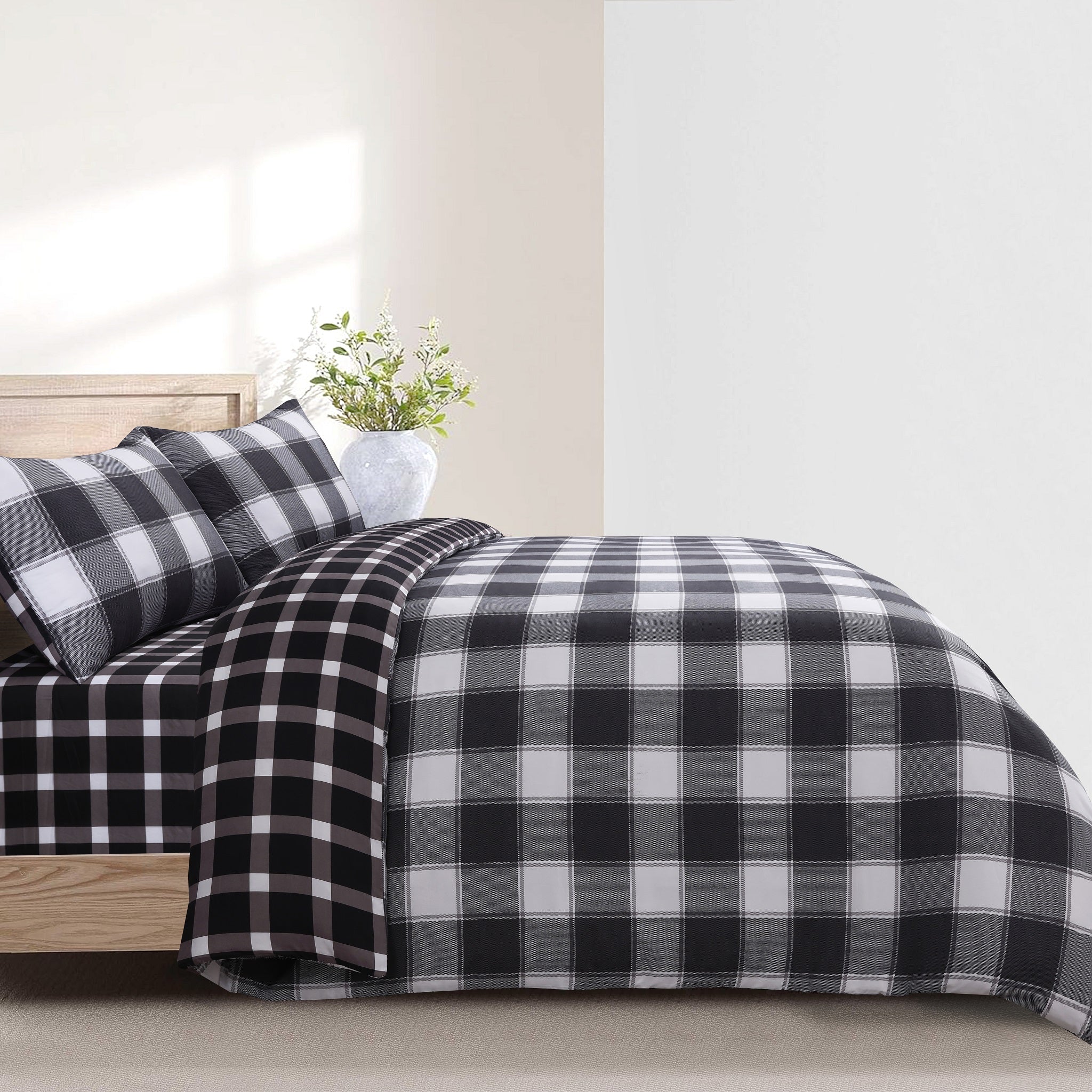 MillPrice 4-Piece Bedding Set – Effortless Bedroom Comfort