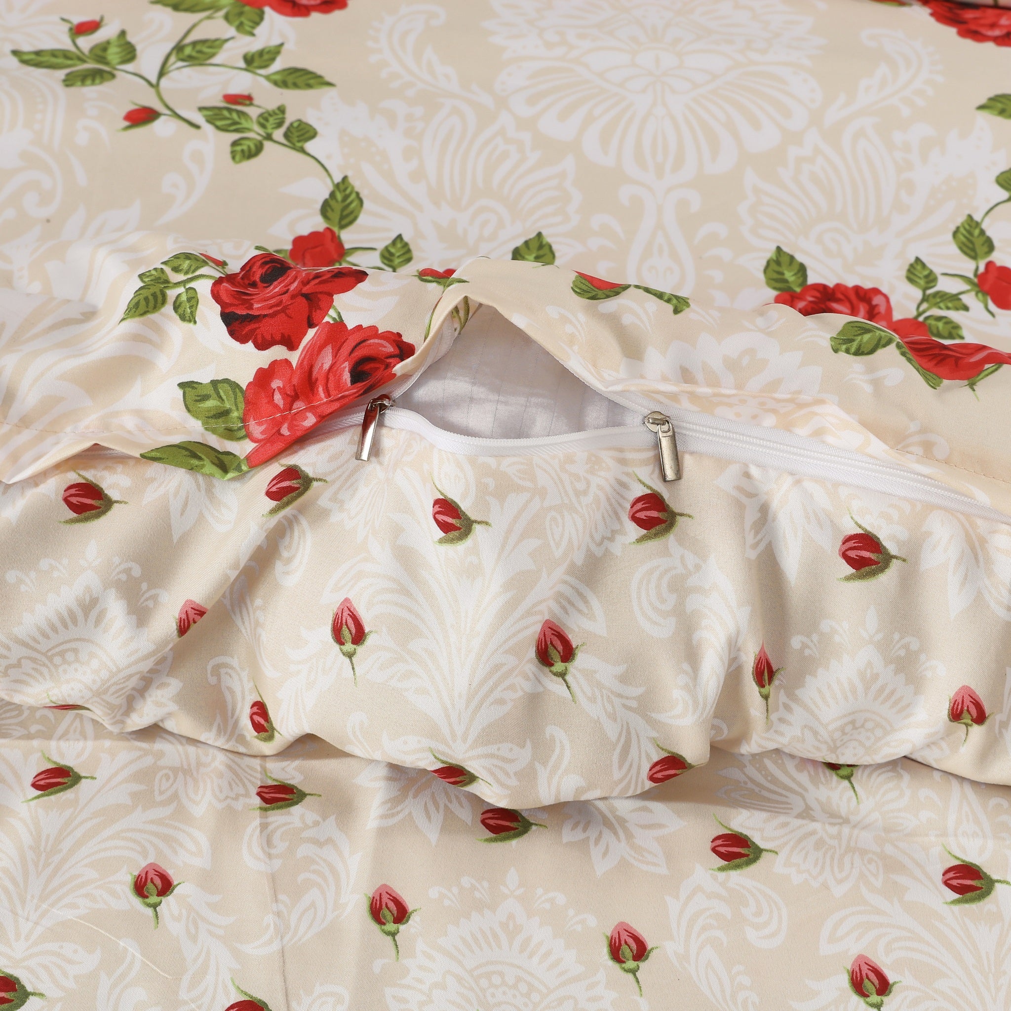 MillPrice Soft 4-Piece Bedding Set – Luxury Duvet Cover + Fitted Sheet And 2 Pillowcases