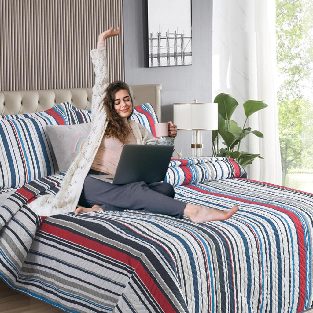 Luxury 3 Piece Bedding Set – Soft Microfibre Bedspread with Pillowcases | Lightweight & Cosy Bedspread-Milan
