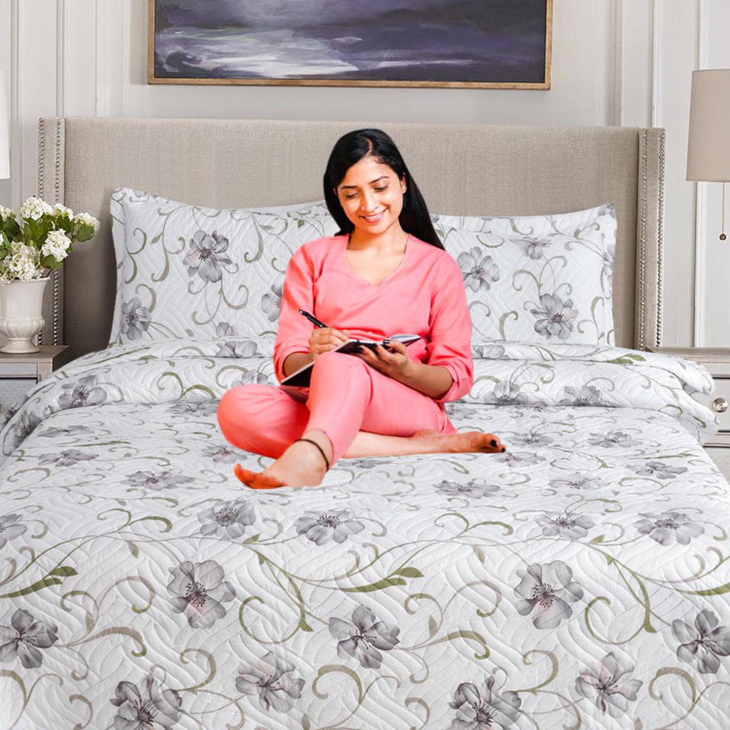 Luxury 3 Piece Bedding Set – Soft Microfibre Bedspread with Pillowcases | Lightweight & Cosy Bedspread-Milan