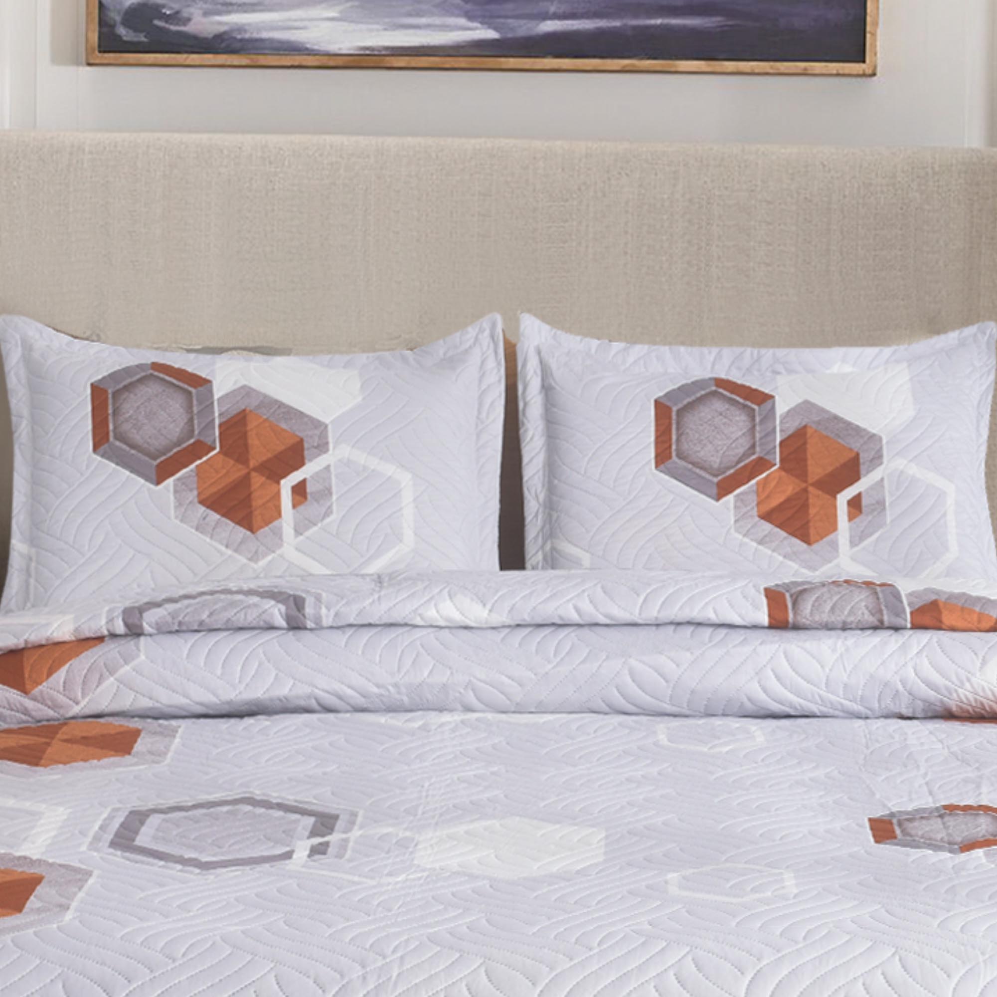 Luxury 3 Piece Bedding Set – Soft Microfibre Bedspread with Pillowcases | Lightweight & Cosy Bedspread-Milan