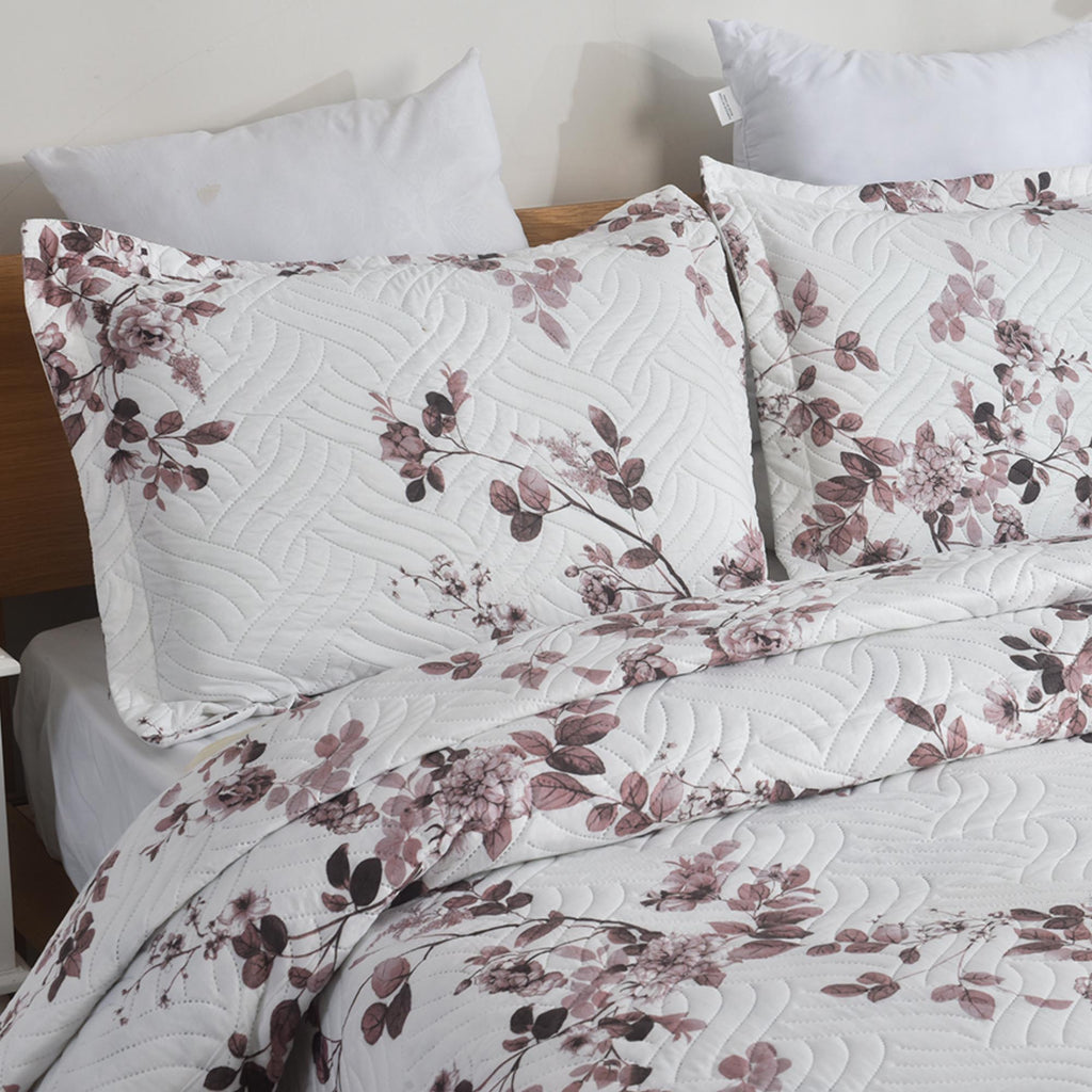 Luxury 3 Piece Bedding Set – Soft Microfibre Bedspread with Pillowcases | Lightweight & Cosy Bedspread-Milan