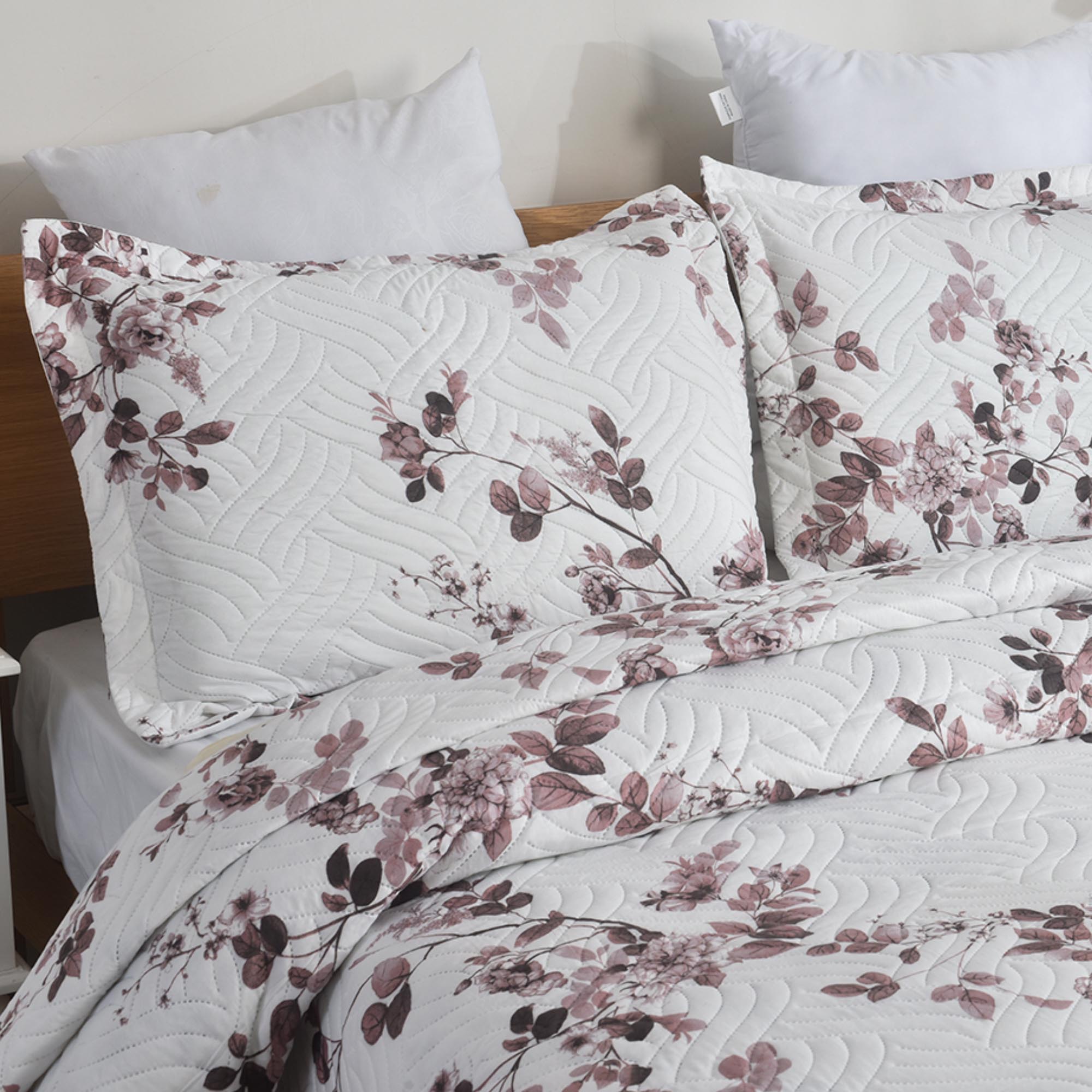 Luxury 3 Piece Bedding Set – Soft Microfibre Bedspread with Pillowcases | Lightweight & Cosy Bedspread-Milan