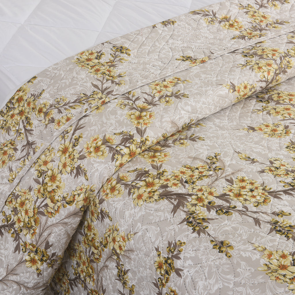 3 Piece Luxury Quilted Bedspread Set – Reversible Floral Patchwork Bedspread with Pillow Shams | Soft Microfibre Bed Throw for Double & King Size Beds