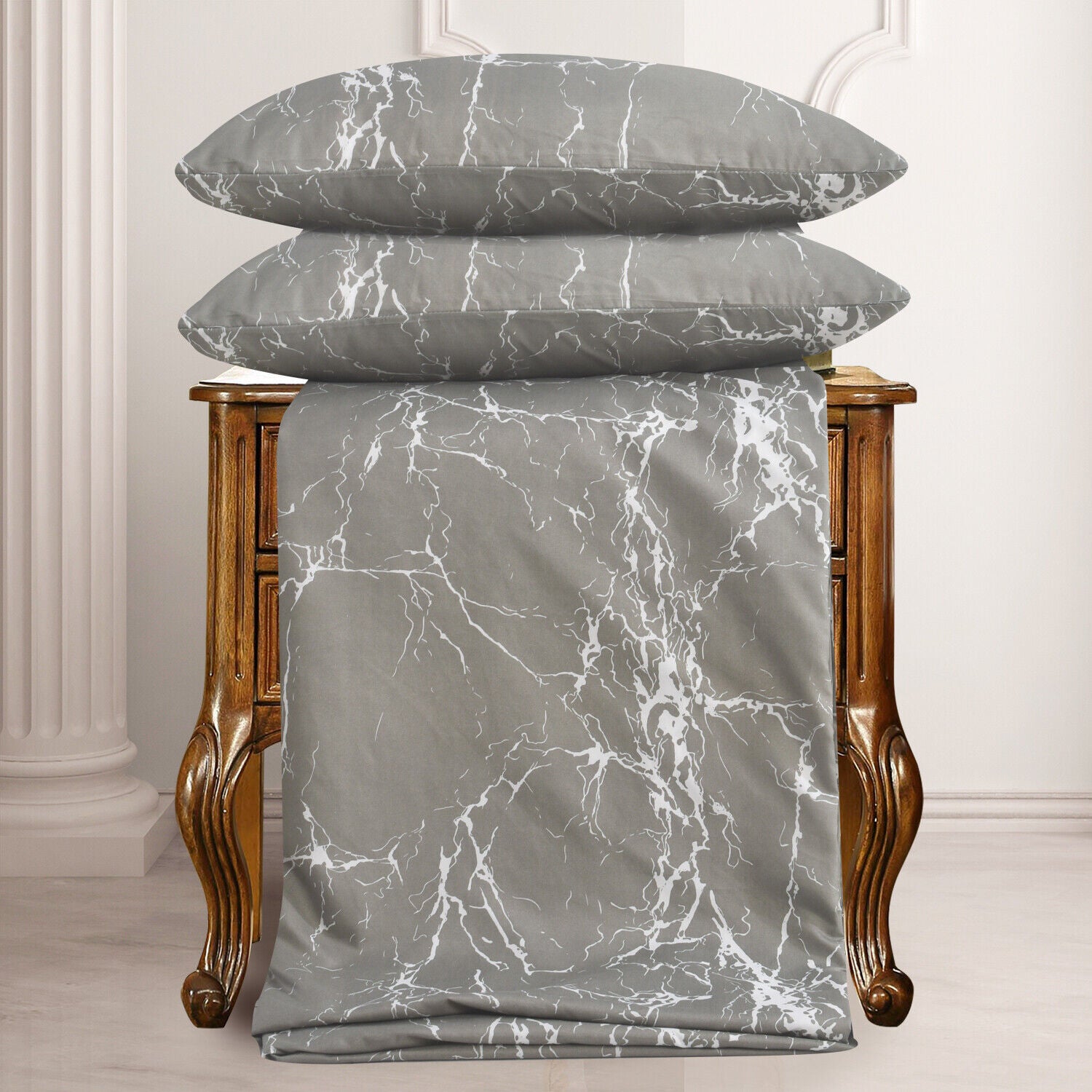 MillPrice Obsidian Marble Luxe Microfiber 4-Piece Bedding Set – Duvet Cover, Fitted Sheet & 2 Pillowcases