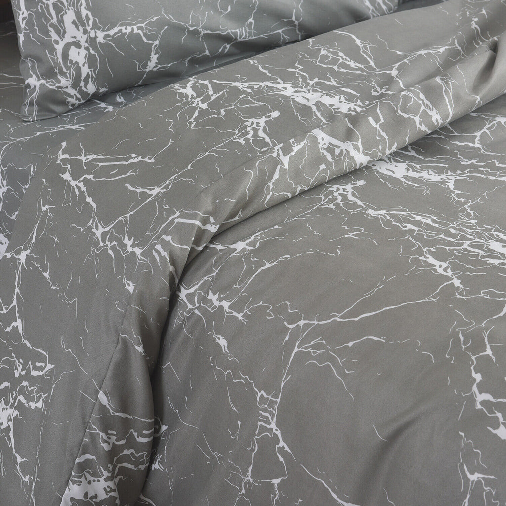 MillPrice Obsidian Marble Luxe Microfiber 4-Piece Bedding Set – Duvet Cover, Fitted Sheet & 2 Pillowcases
