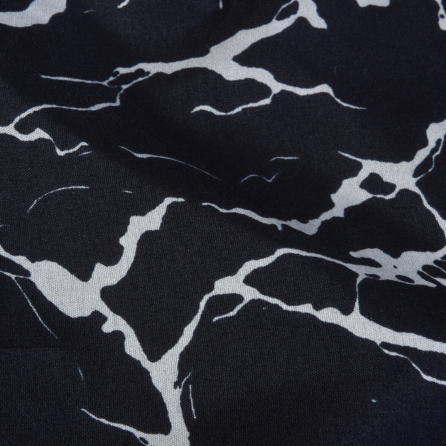 MillPrice Obsidian Marble Luxe Microfiber 4-Piece Bedding Set – Duvet Cover, Fitted Sheet & 2 Pillowcases