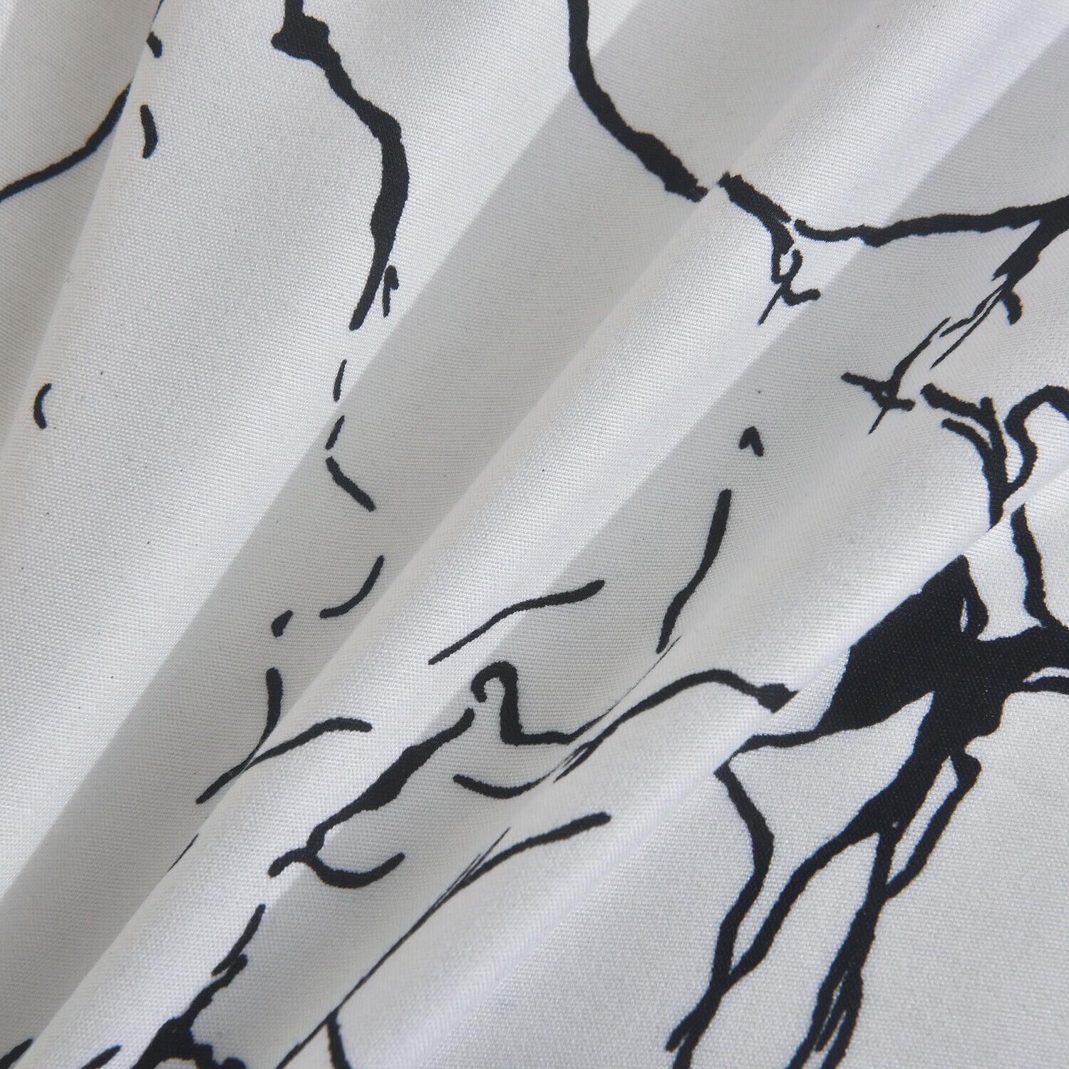 MillPrice Obsidian Marble Luxe Microfiber 4-Piece Bedding Set – Duvet Cover, Fitted Sheet & 2 Pillowcases