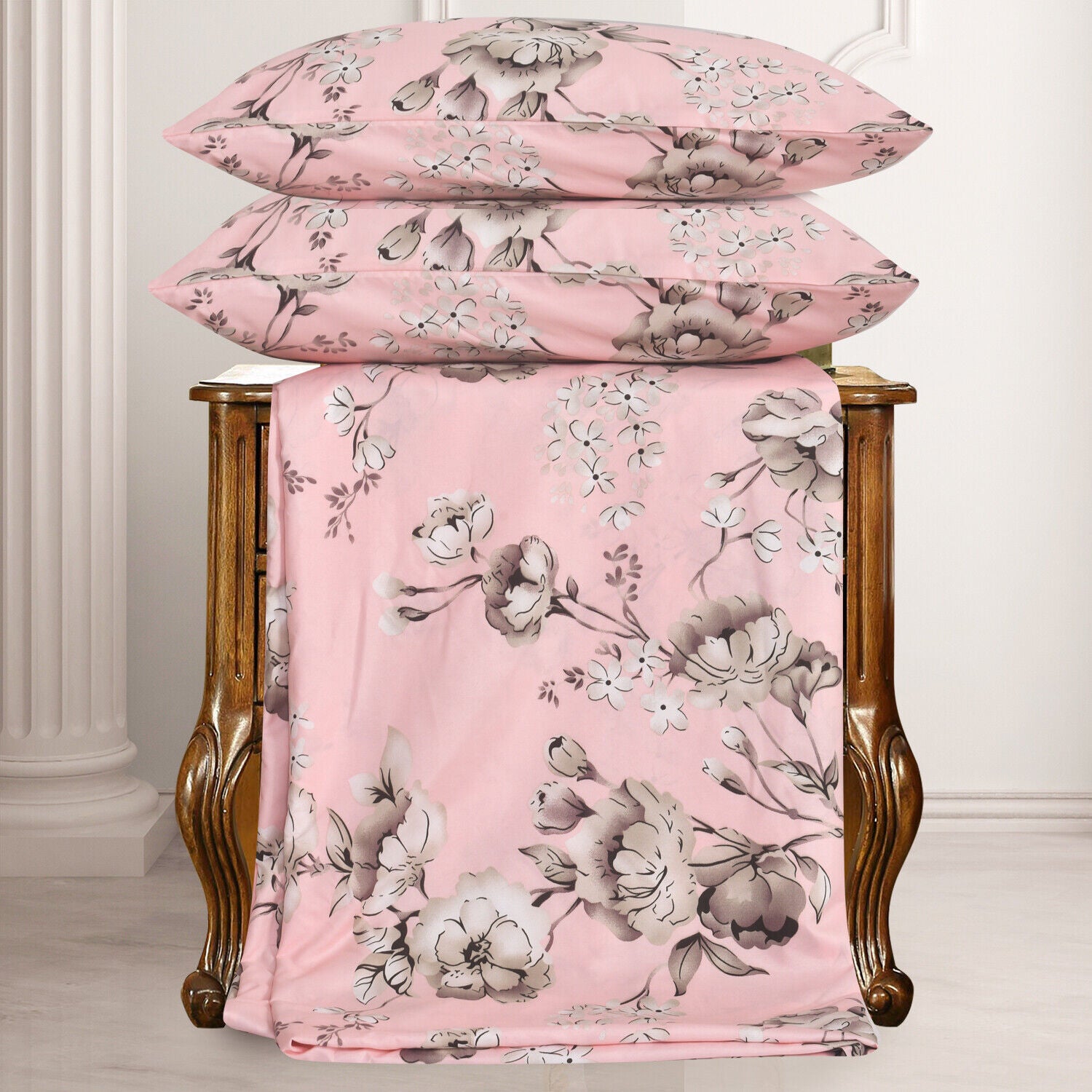 MillPrice 4-Piece Bedding Set – Refined Comfort in Signature Designs