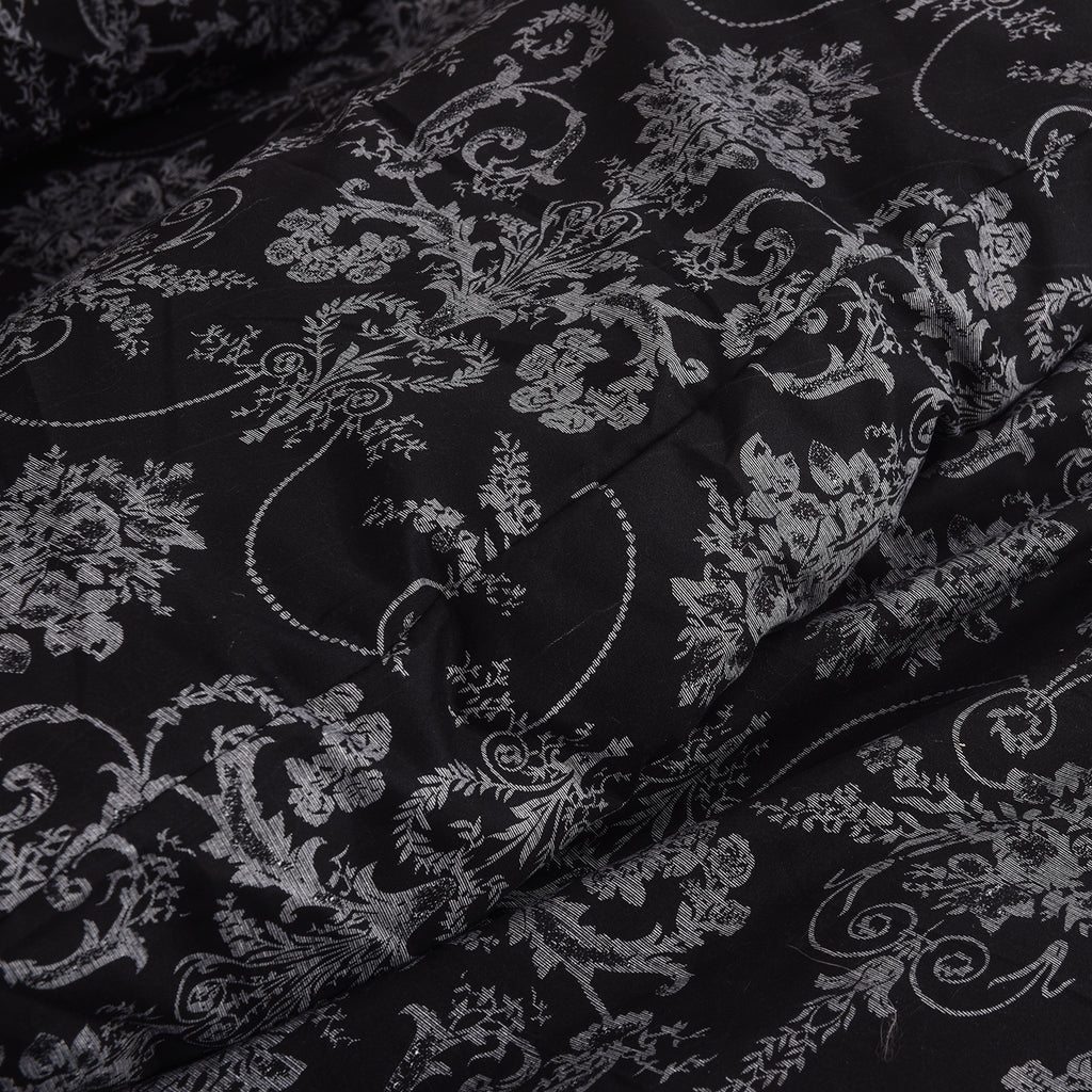 MillPrice 4-Piece Bedding Set – Refined Comfort in Signature Designs