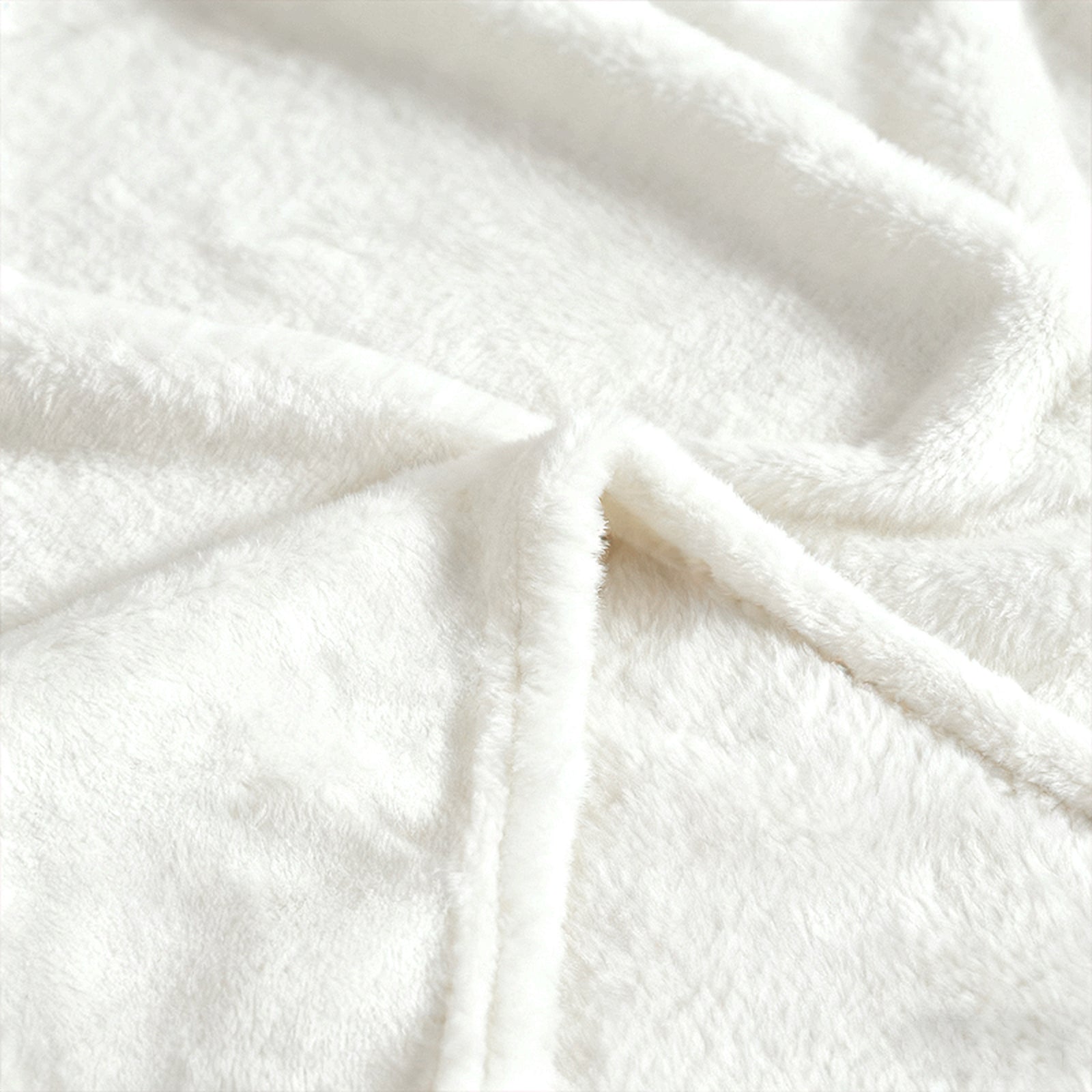 MillPrice Plain Fleece Throw Blanket – Soft Everyday Warmth