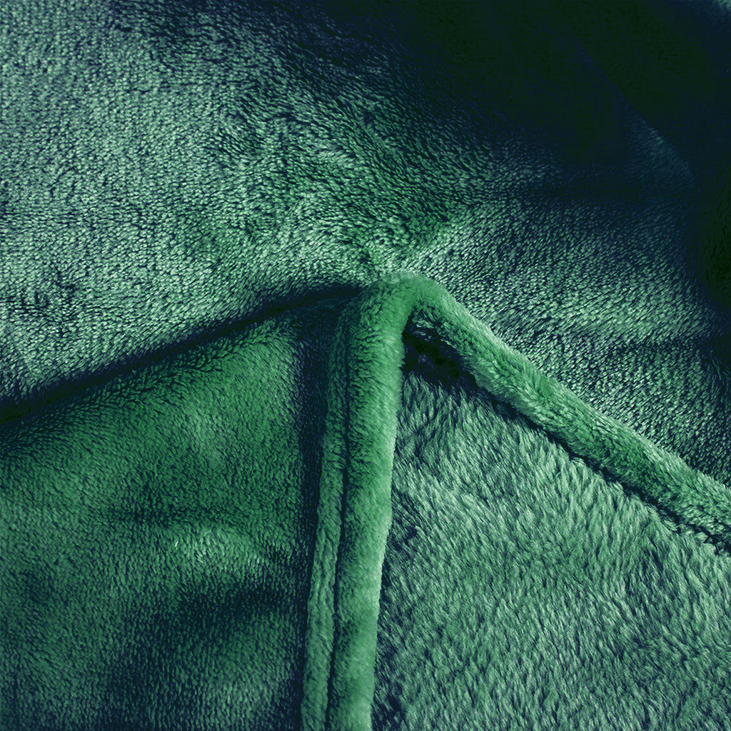 MillPrice Plain Fleece Throw Blanket – Soft Everyday Warmth
