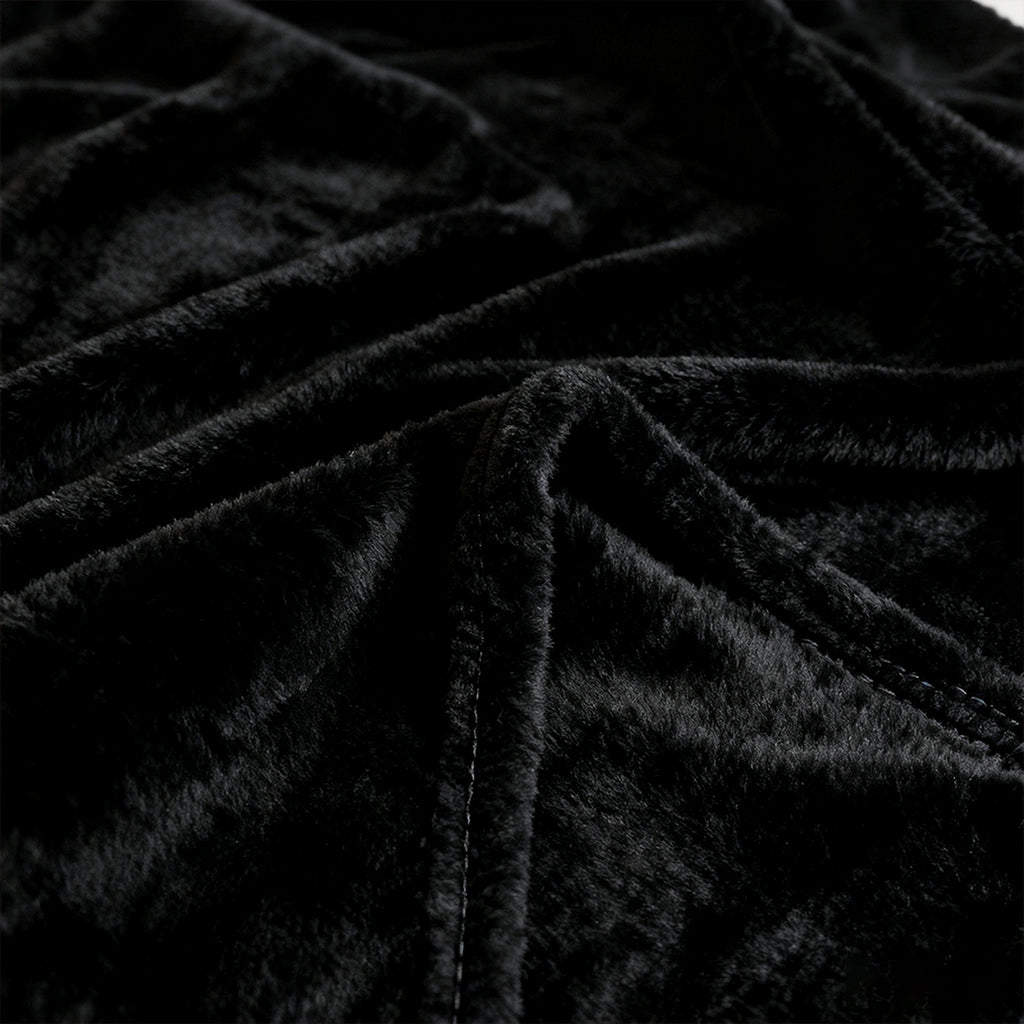 MillPrice Plain Fleece Throw Blanket – Soft Everyday Warmth