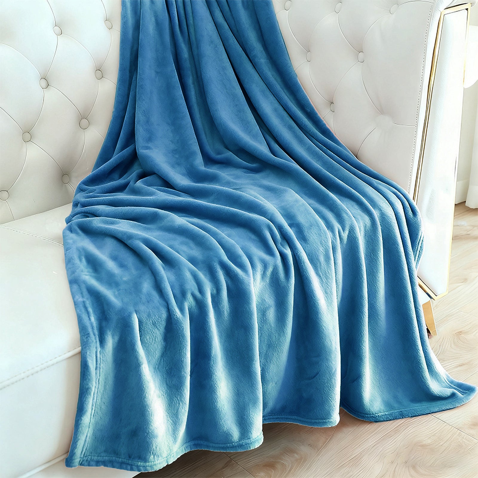 MillPrice Plain Fleece Throw Blanket – Soft Everyday Warmth