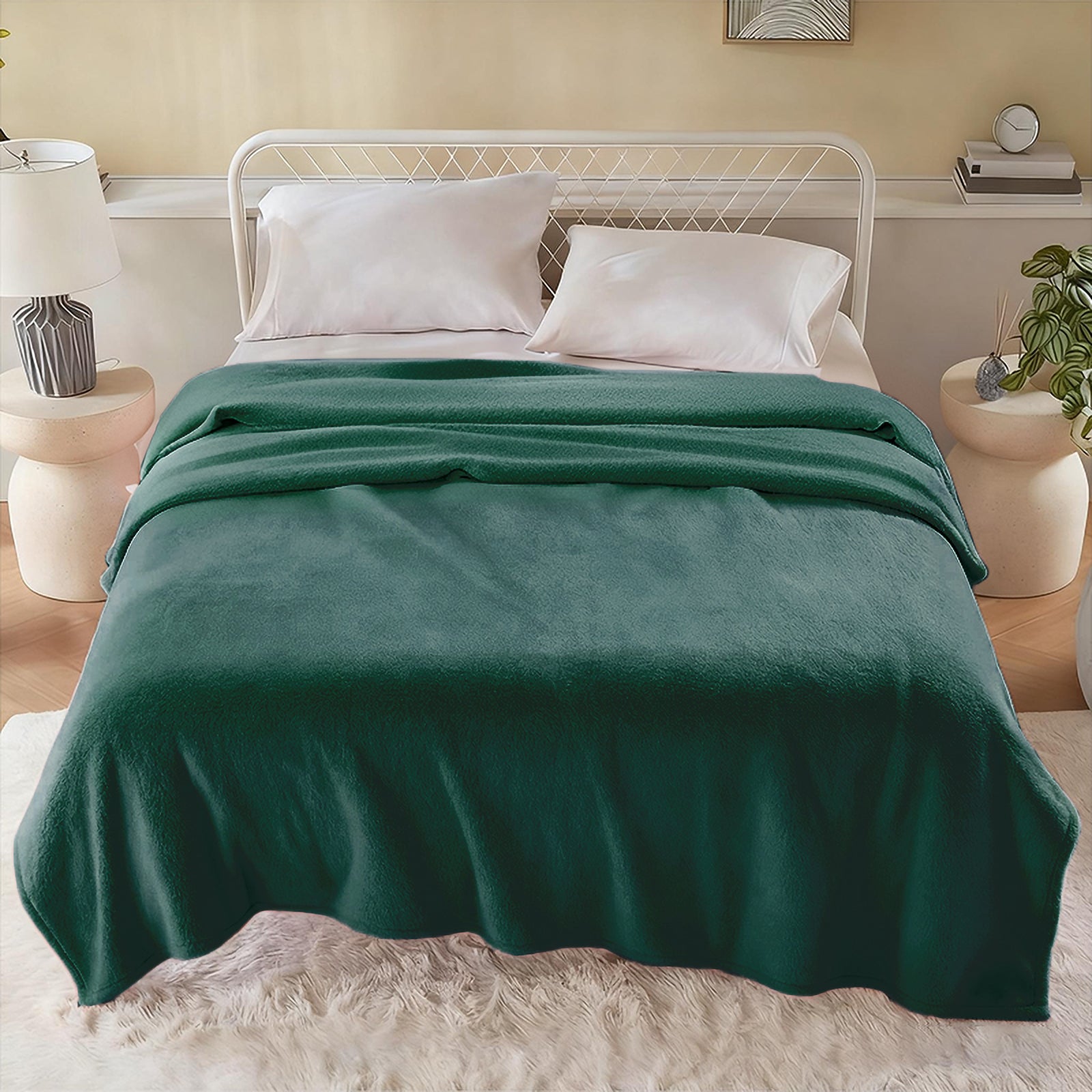 MillPrice Plain Fleece Throw Blanket – Soft Everyday Warmth
