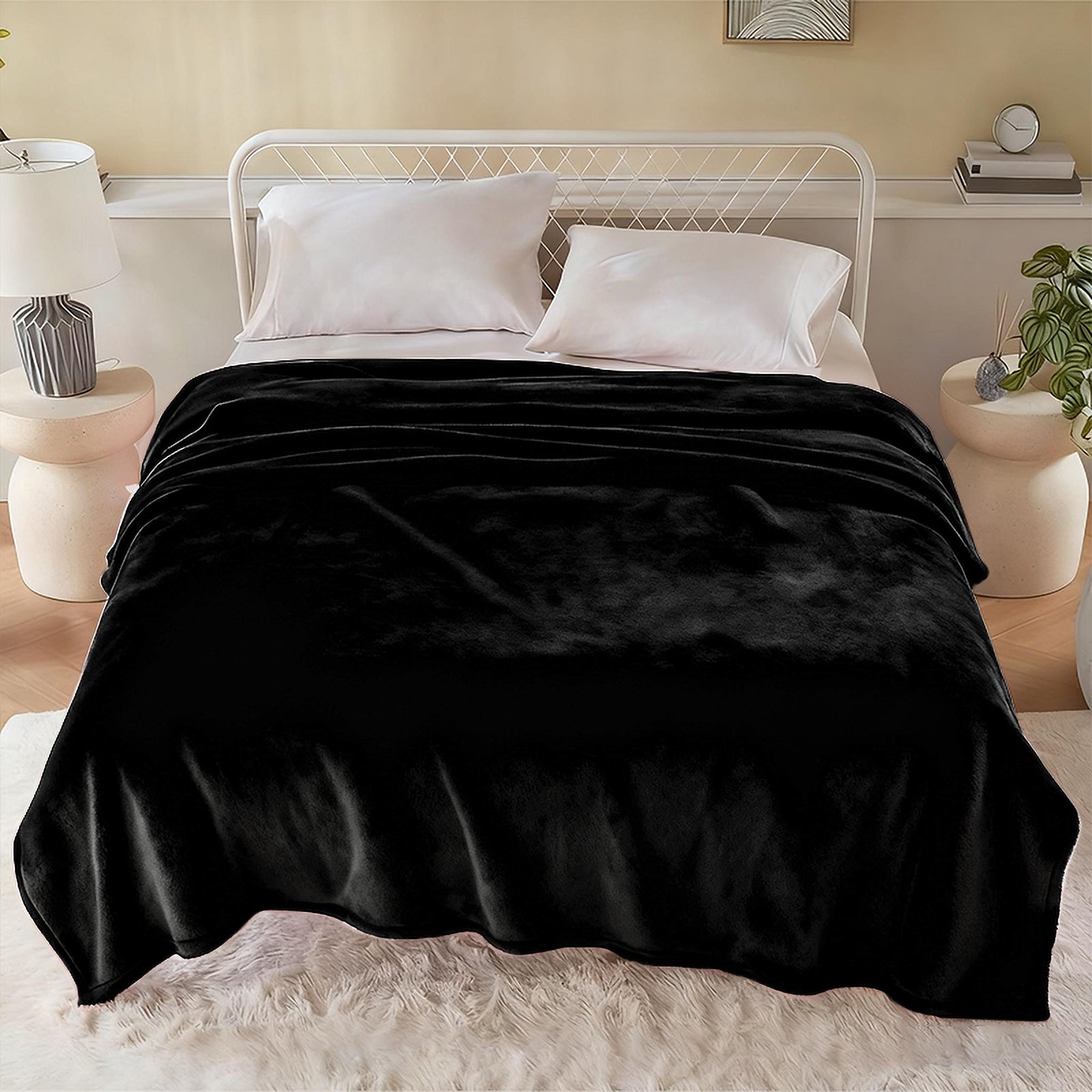MillPrice Plain Fleece Throw Blanket – Soft Everyday Warmth