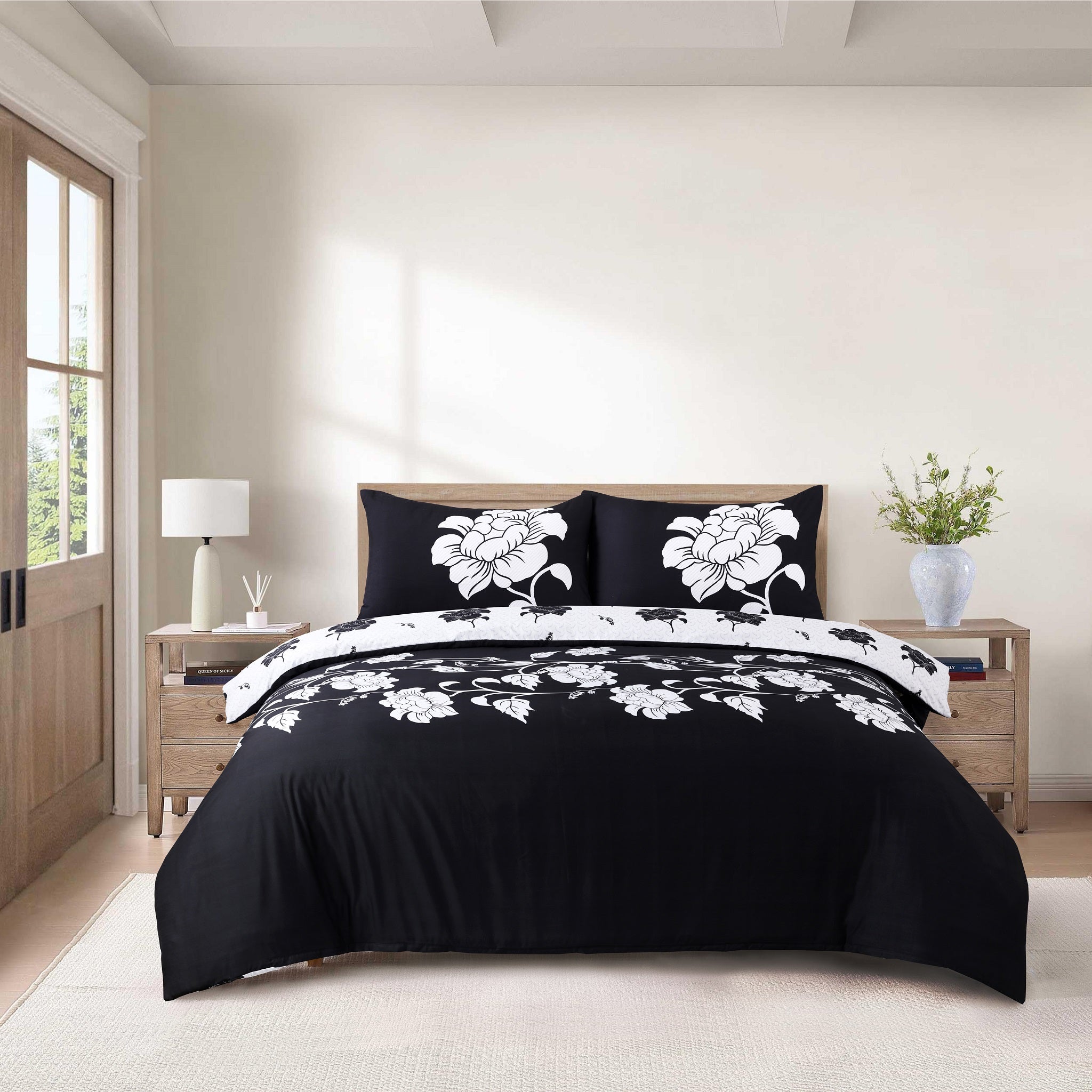 MillPrice Soft 4-Piece Bedding Set – Luxury Duvet Cover + Fitted Sheet And 2 Pillowcases